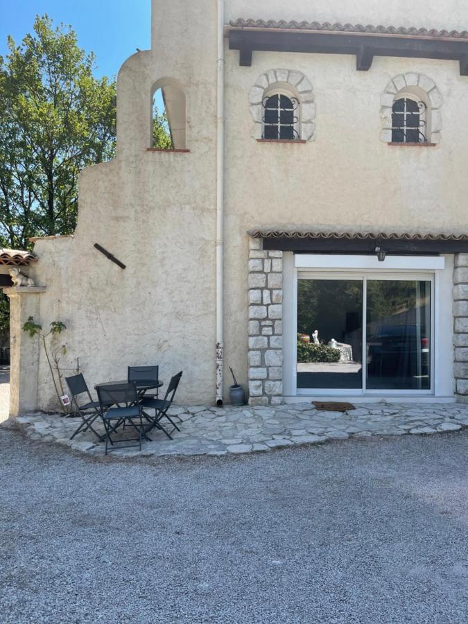 Appartement Bas De Villa Avec Piscine Privee Partagee Proche Bord De Mer Cagnes-sur-Mer Zewnętrze zdjęcie